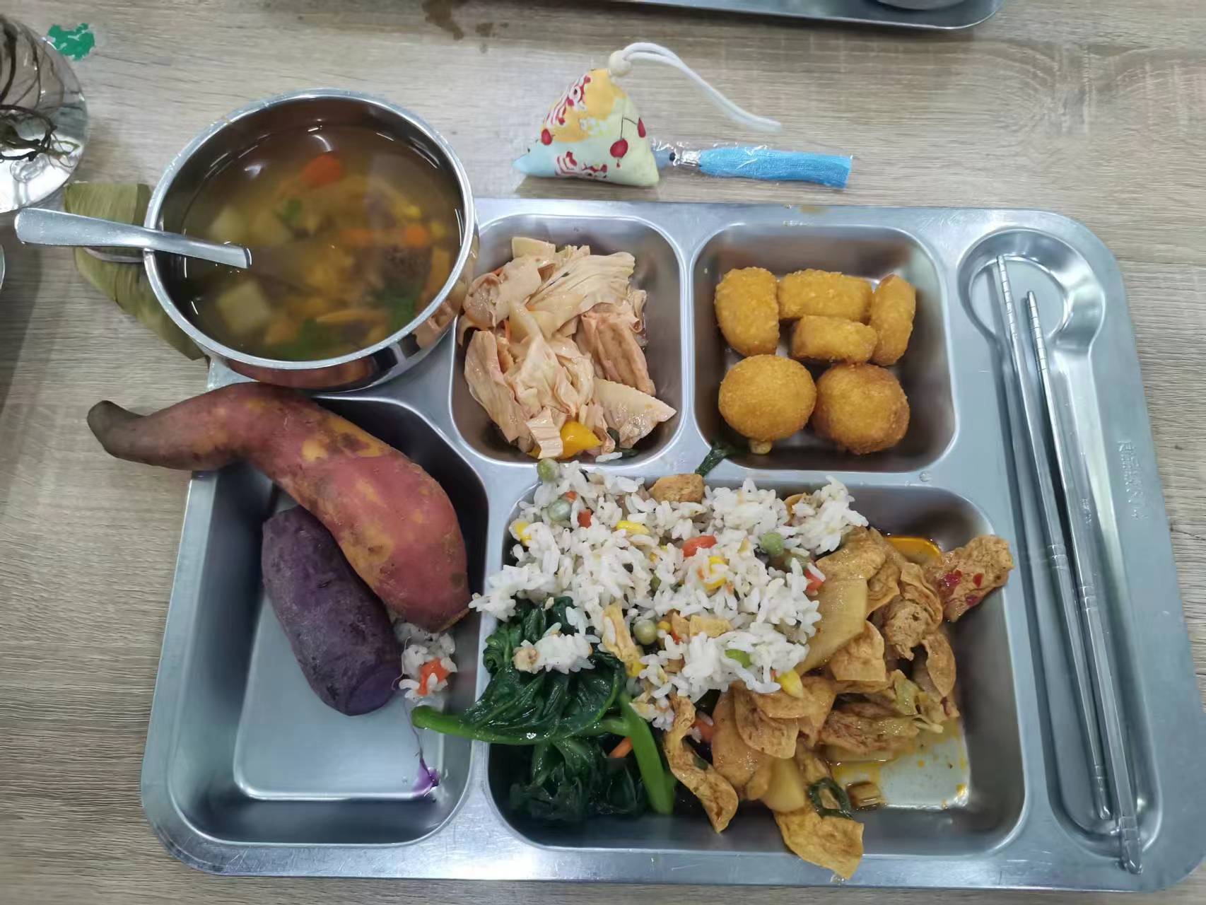 Парад Лодок-Драконов